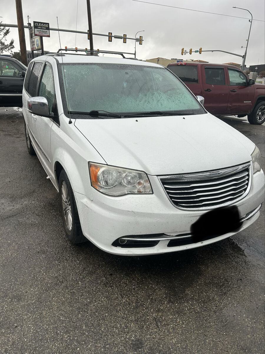 2015 Chrysler Town and Country Touring