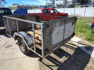 single axle trailer.