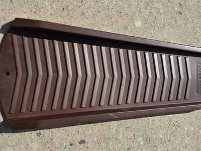 Amerimax Home Products 6360 Brown Plastic Splash Block Downspout Extension