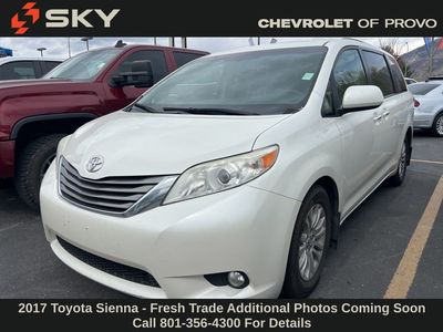 2017 Toyota Sienna XLE 8-Passenger