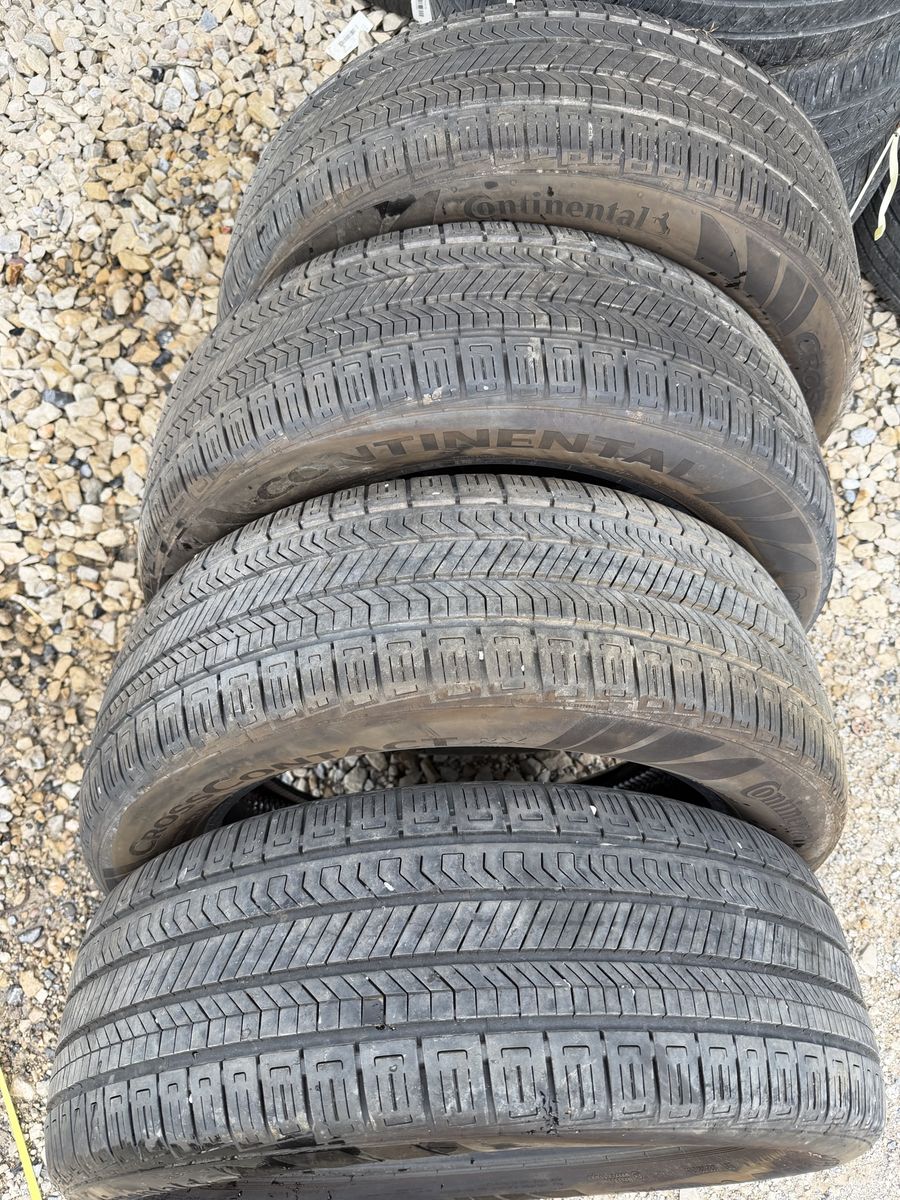 235-55-19 Continental CrossContact (Set of 4)
