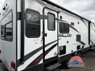 Used 2019 Heartland Mallard 27