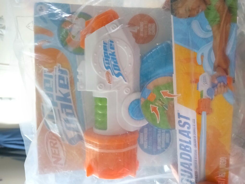 Nerf super soaker