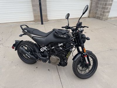 2022 Husqvarna Svartpilen 401