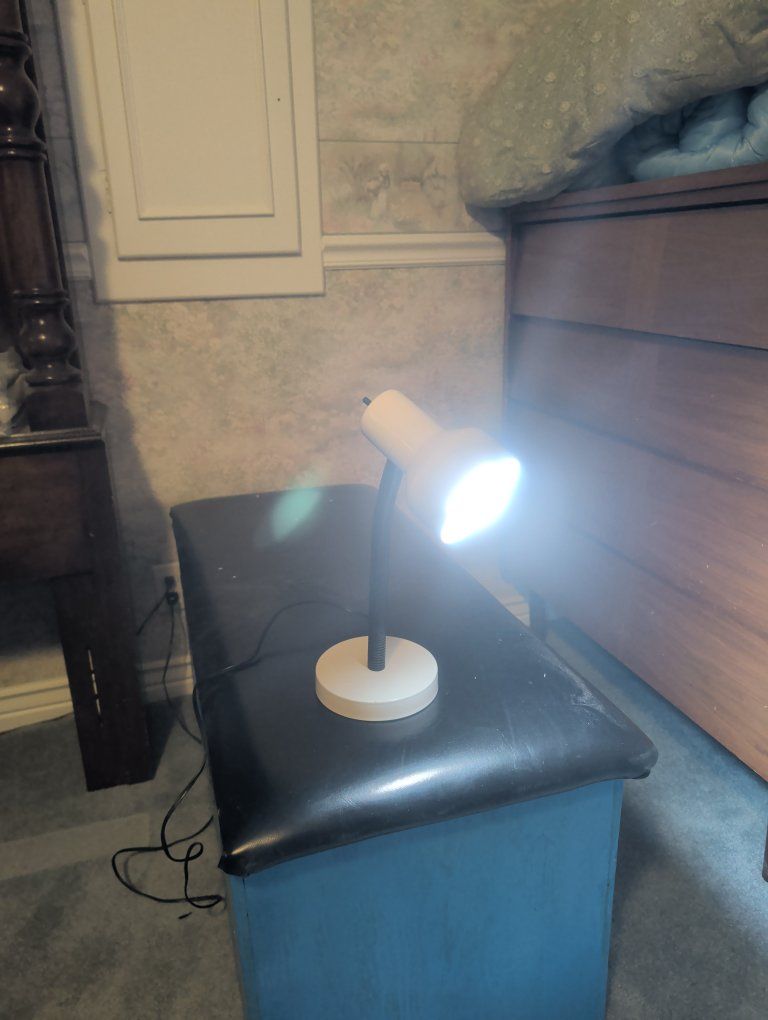 Main image 2