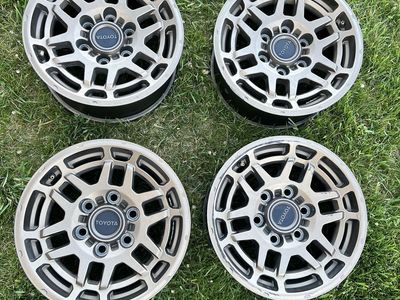 Bronze Toyota rims wheels 6x5.5 Tacoma 4runner