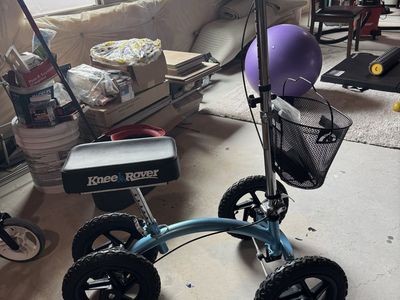 Knee Rover All-Terrain Knee Scooter Walker Crutches Alternative w/Basket Blue