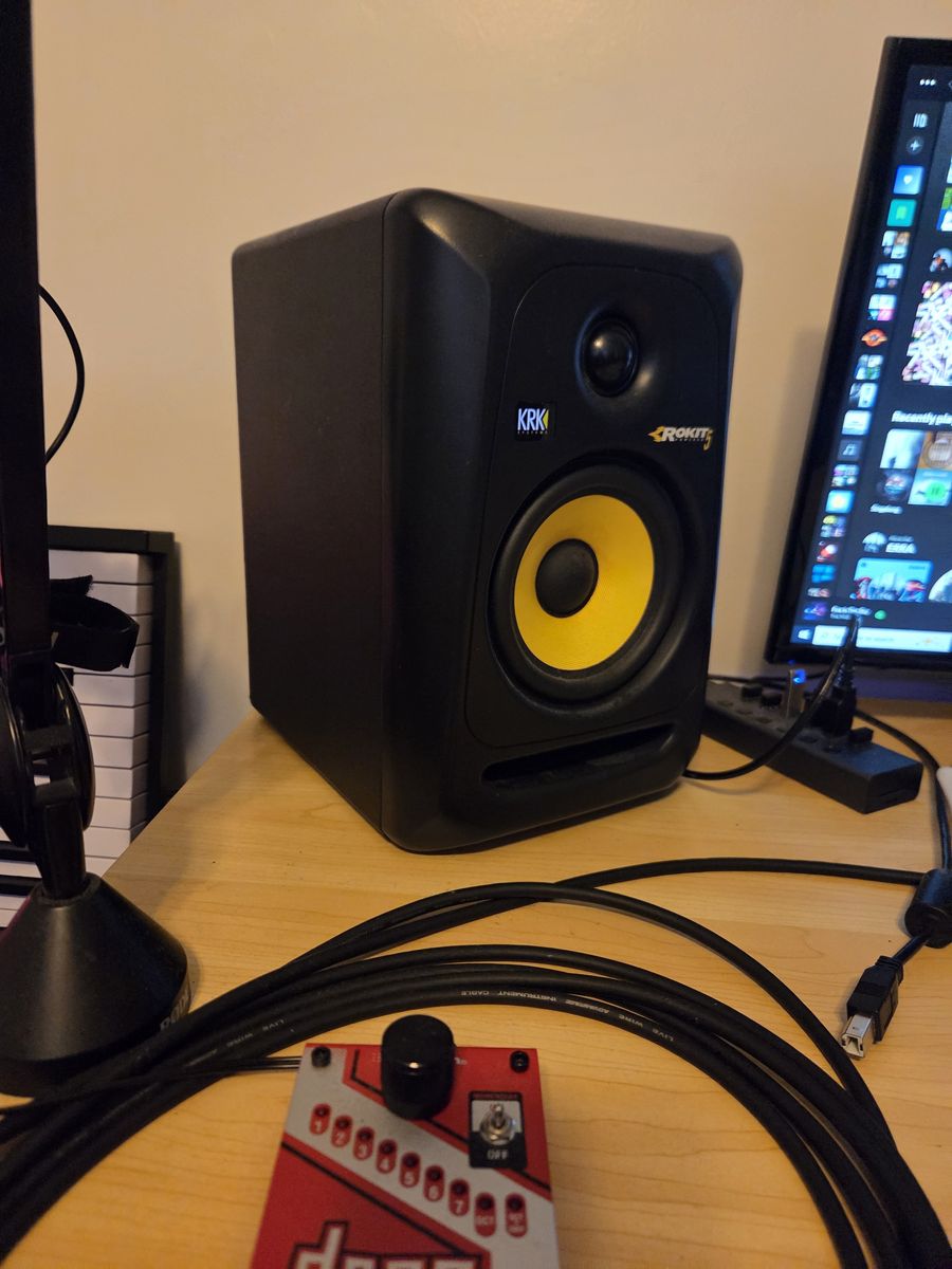 Rokit 5 Studio Speakers