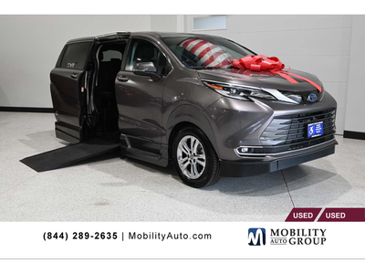 2022 Toyota Sienna Platinum 7-Passenger