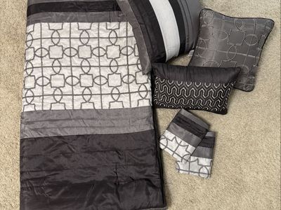 King size comforter set