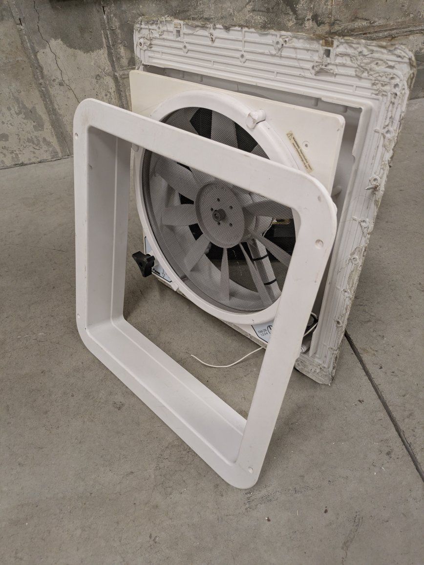 Main image 6