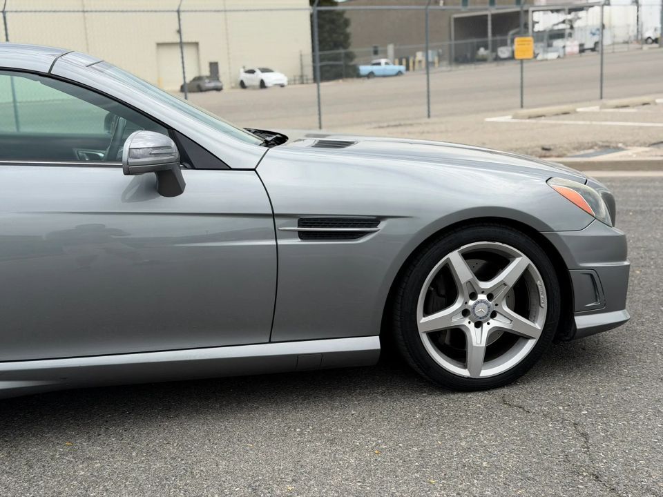Main image 54