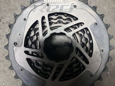 SRAM Red HG 10-30t cassette