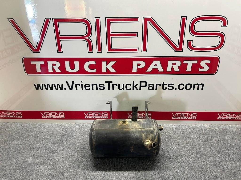 Peterbilt Radiator Overflow Bottle / Surge Tank