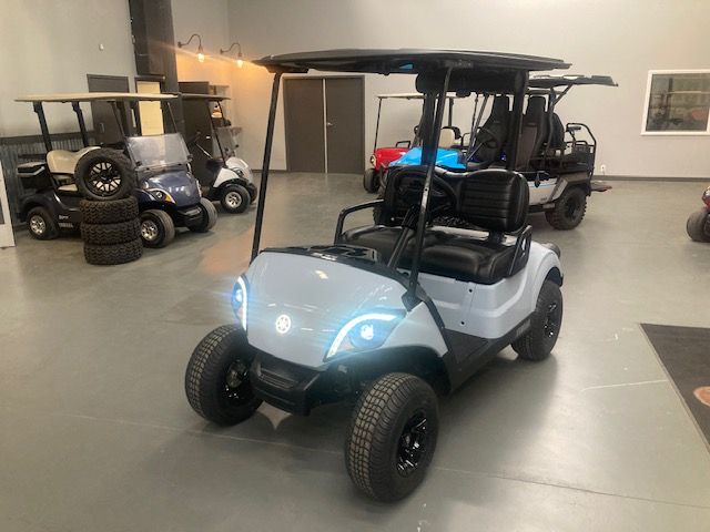 Loaded Yamaha Golf Cart Fuel injected Gas