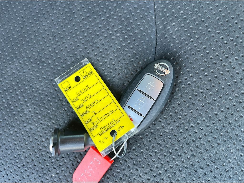 Main image 33