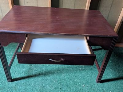 Computer Desk Wooden 48 x 28 with Drawer