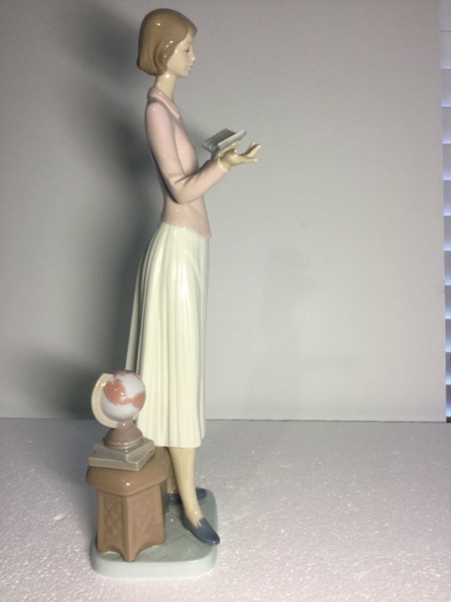 Main image 2
