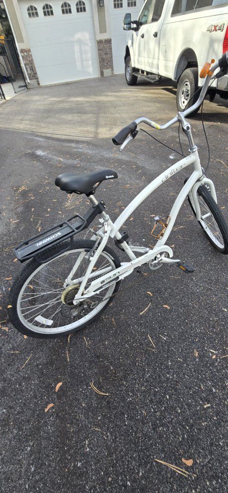 26 inch Drifter brand bike.