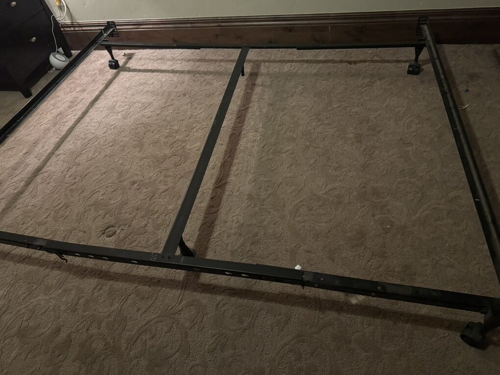 Adjustable Metal Bedframe