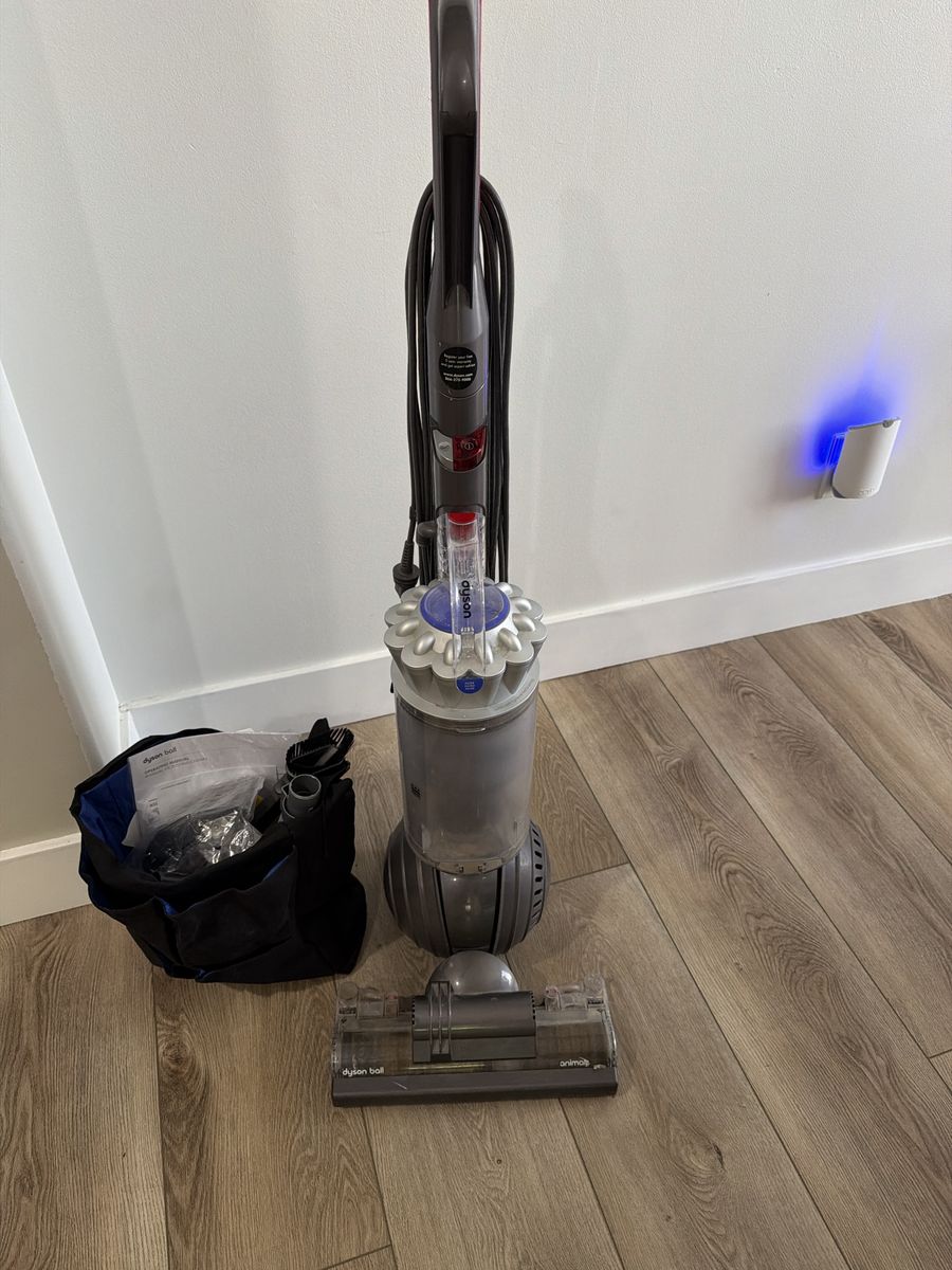 Dyson Ball Animal 2 Upright Vacuum Cleaner - Powerful Suction for Pet Hair