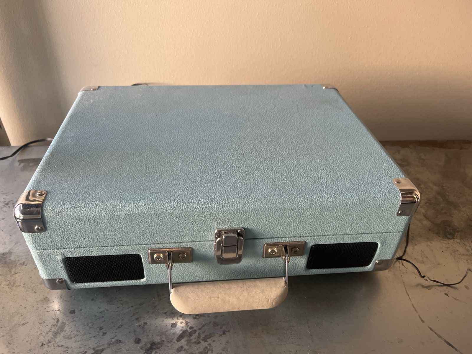 Crosley Cruiser Portable Suitcase Turntable Record Player - Light Blue