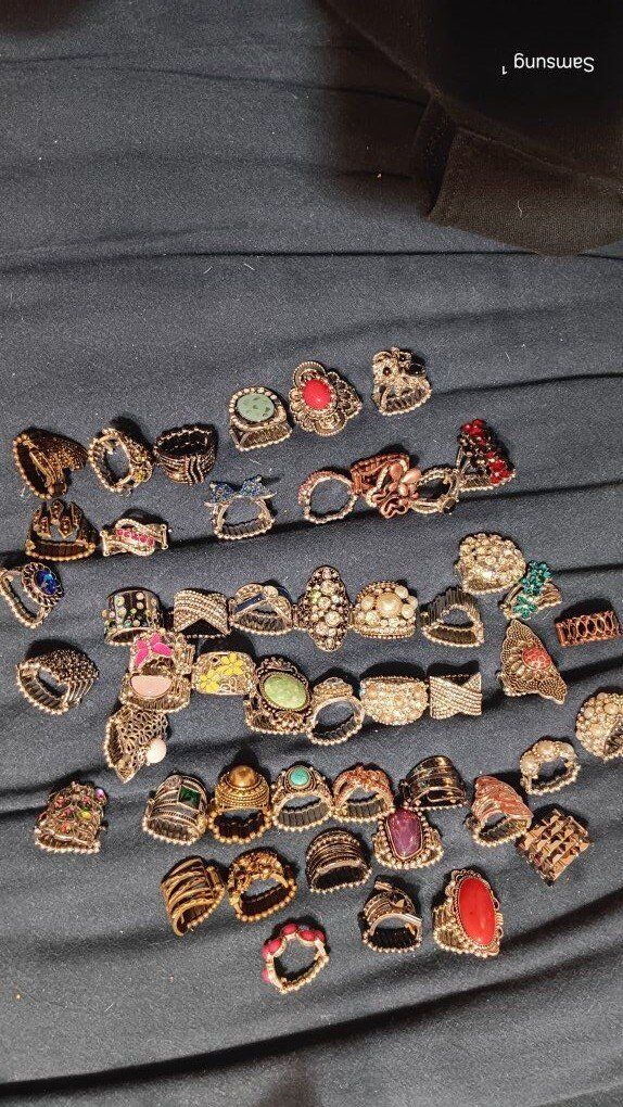 Vintage Costume Jewelry