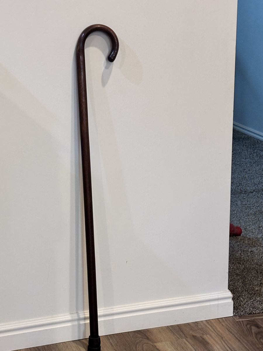 Classic Dark Wood Cane with Curved Handle - Support & Style