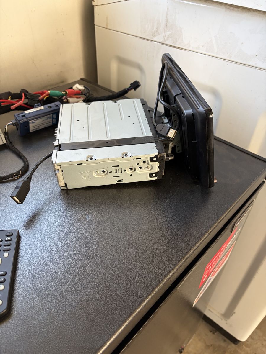 Main image 5