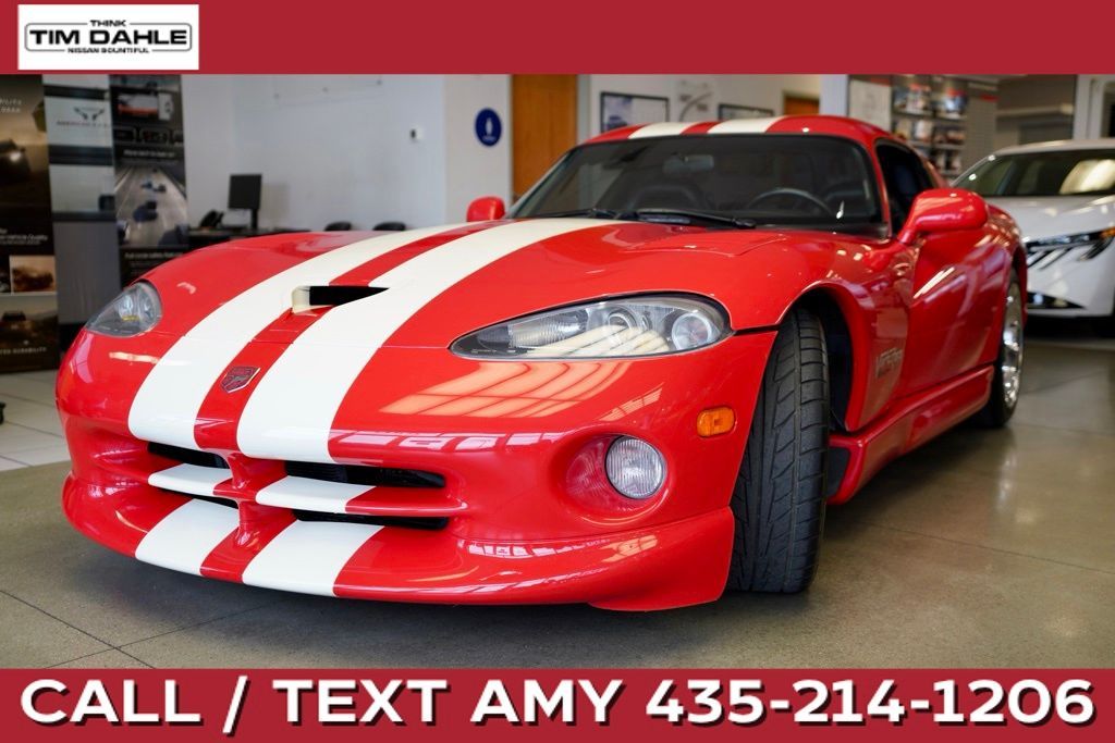 2002 Dodge Viper GTS