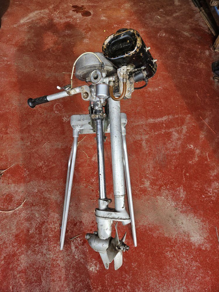 Main image 7