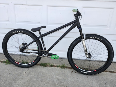 YT Dirtlove long DJ 2022