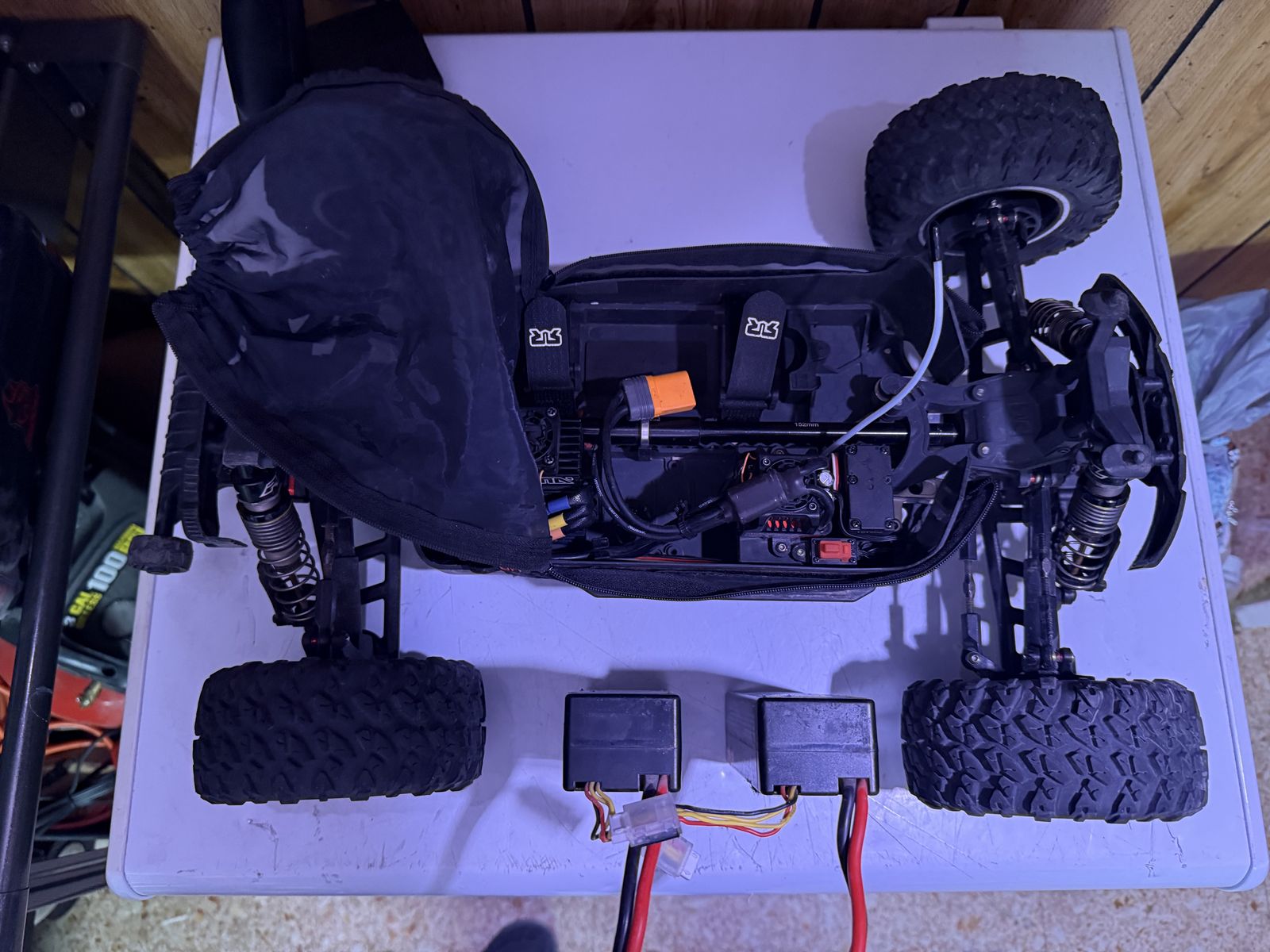 Main image 5