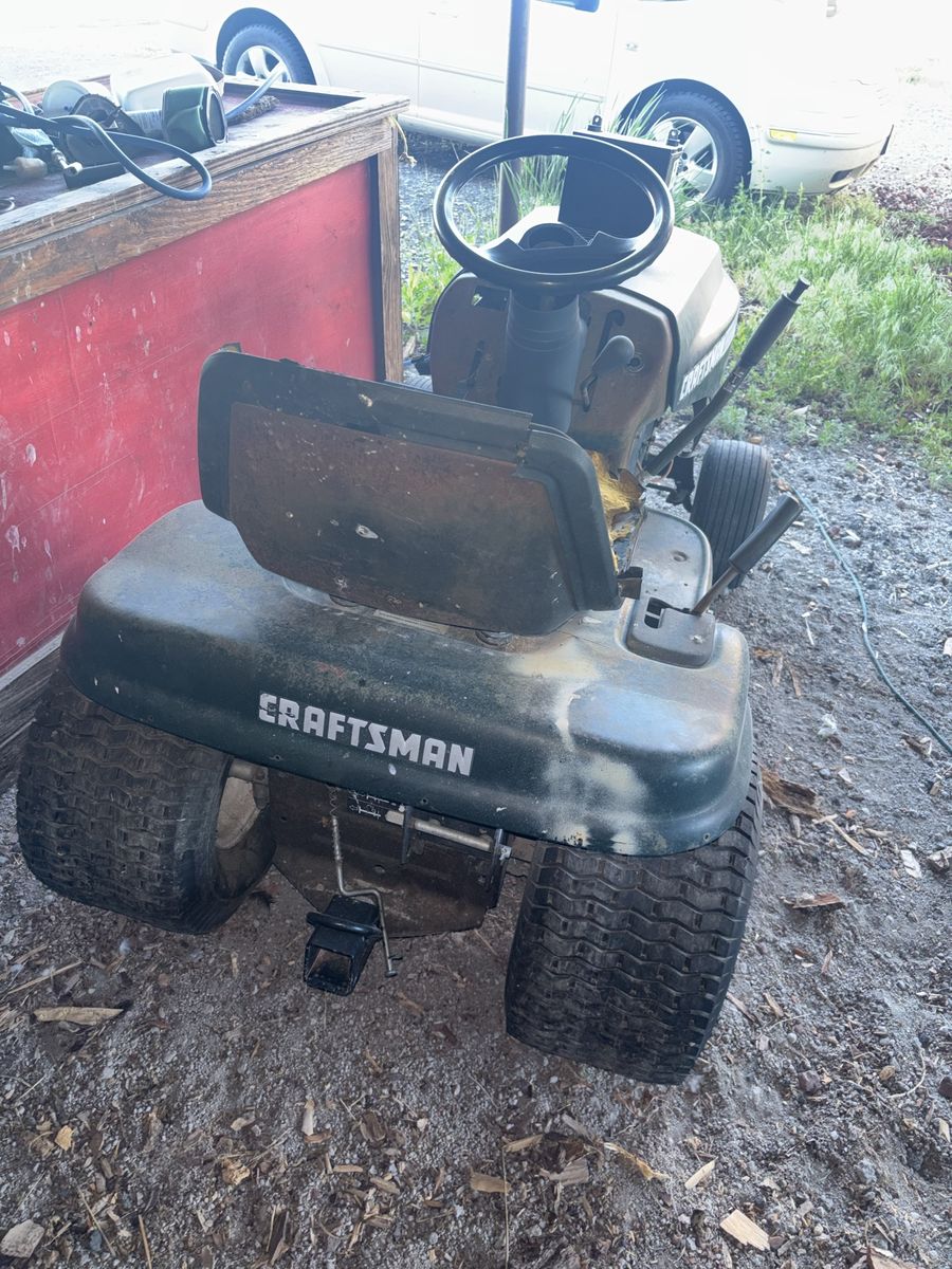 Craftsman riding mower