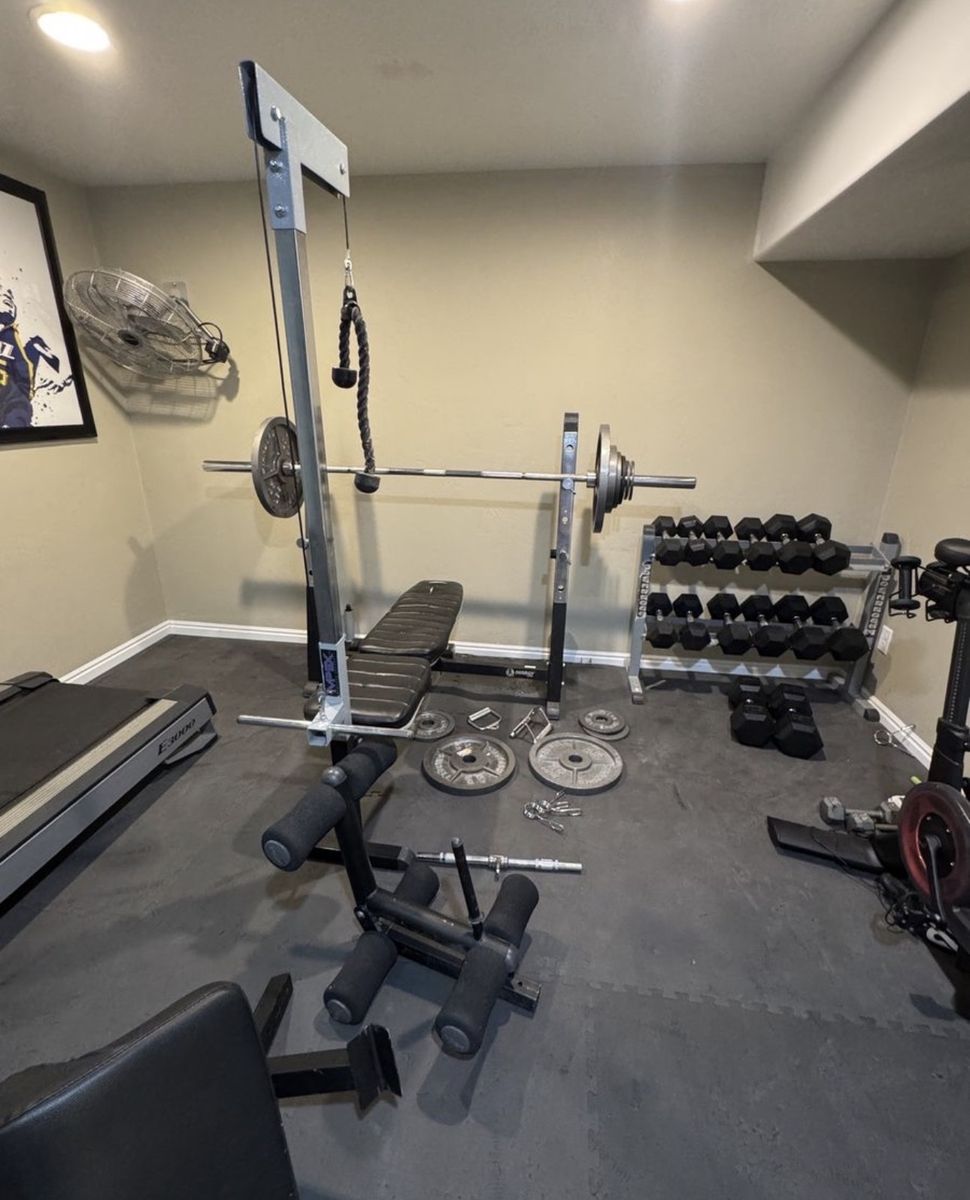 Full Home Gym Setup: Bench Press, Weights, Dumbbells, Squat Rack, Lat Pulldown,