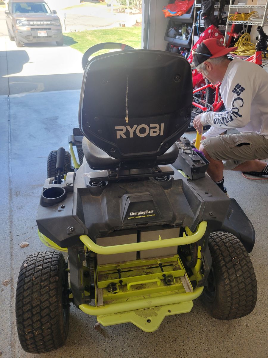 Free broken riding lawn mower