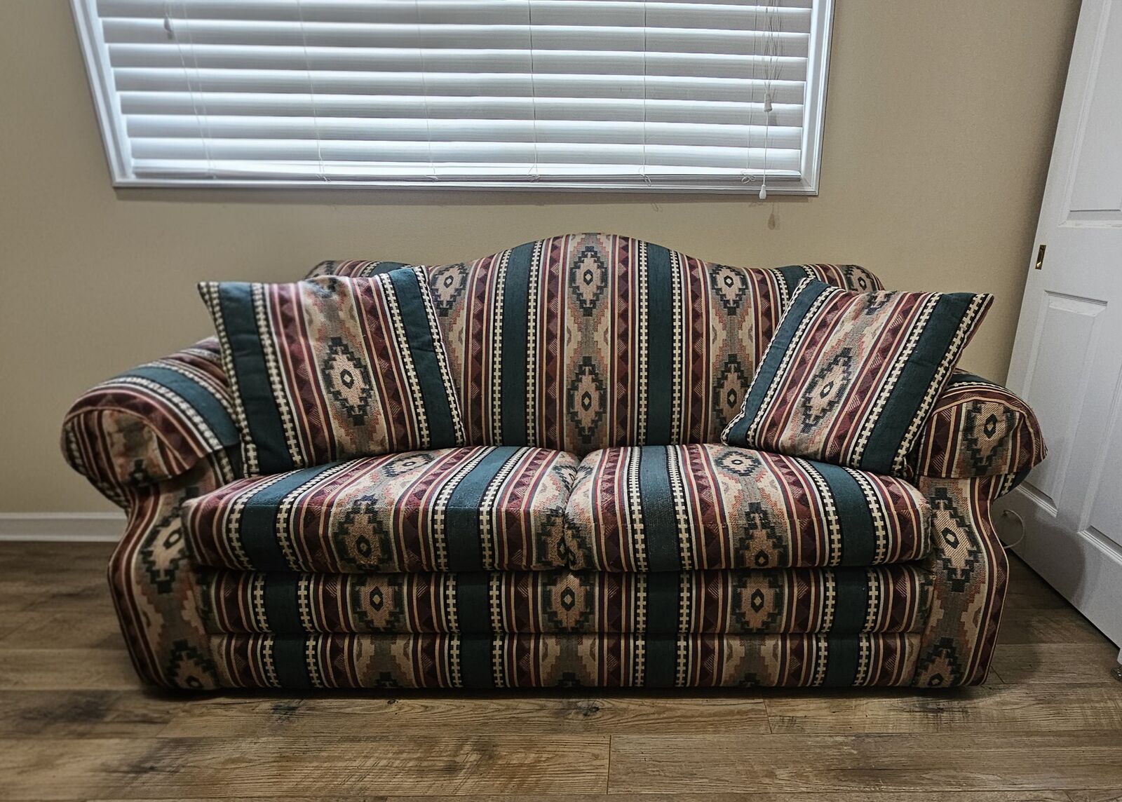 Beautiful LAZY BOY Full Sofa Sleeper