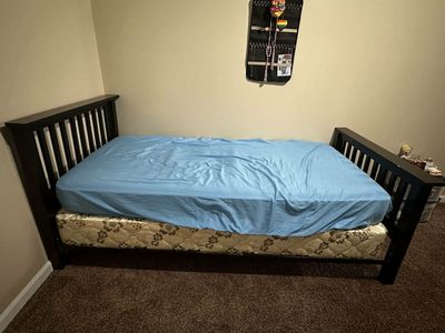 Twin Bed, Box Spring, & Bed Frame