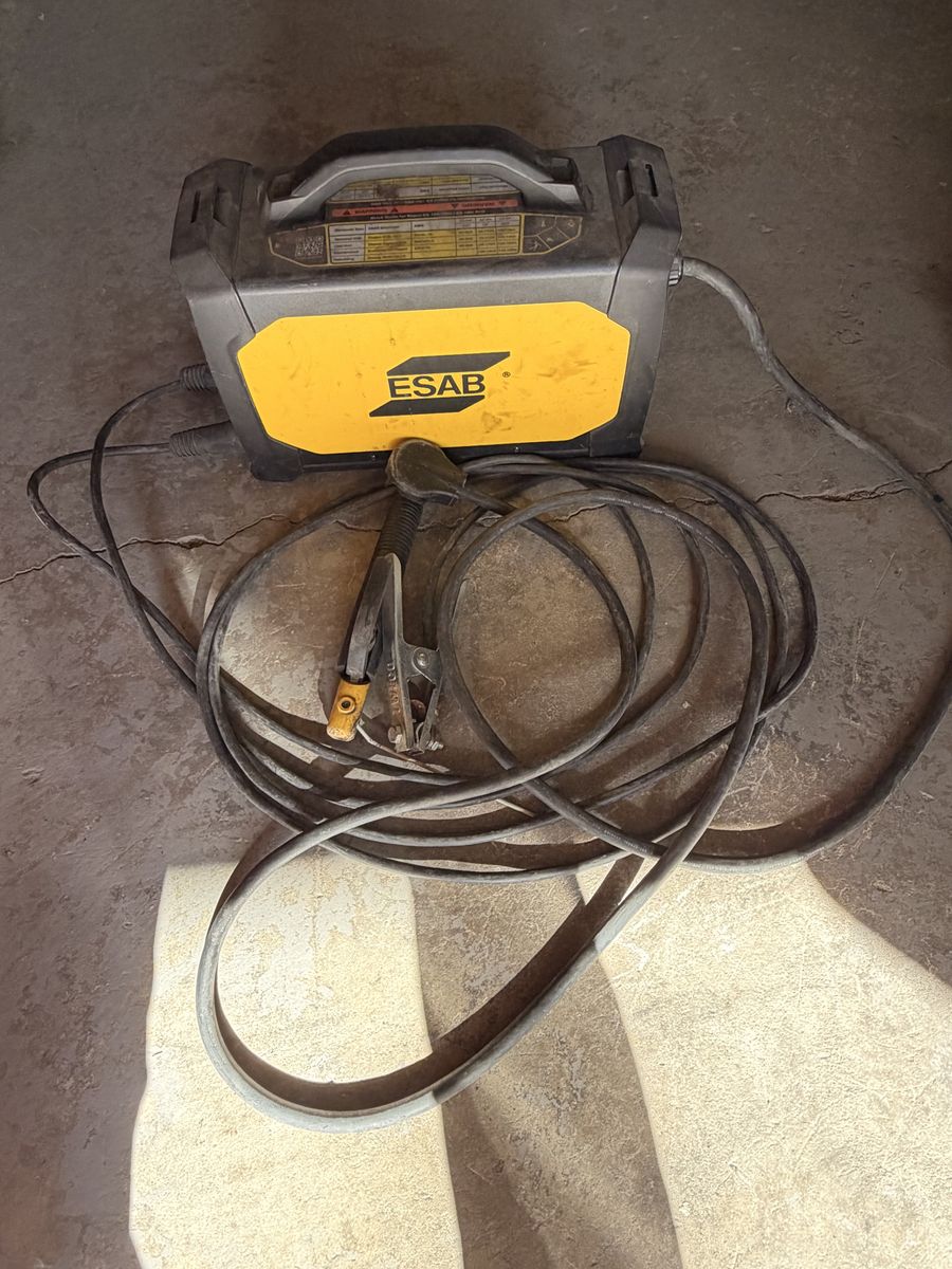 ESAB Portable Stick Welder for Rent – Inverter Arc Welder
