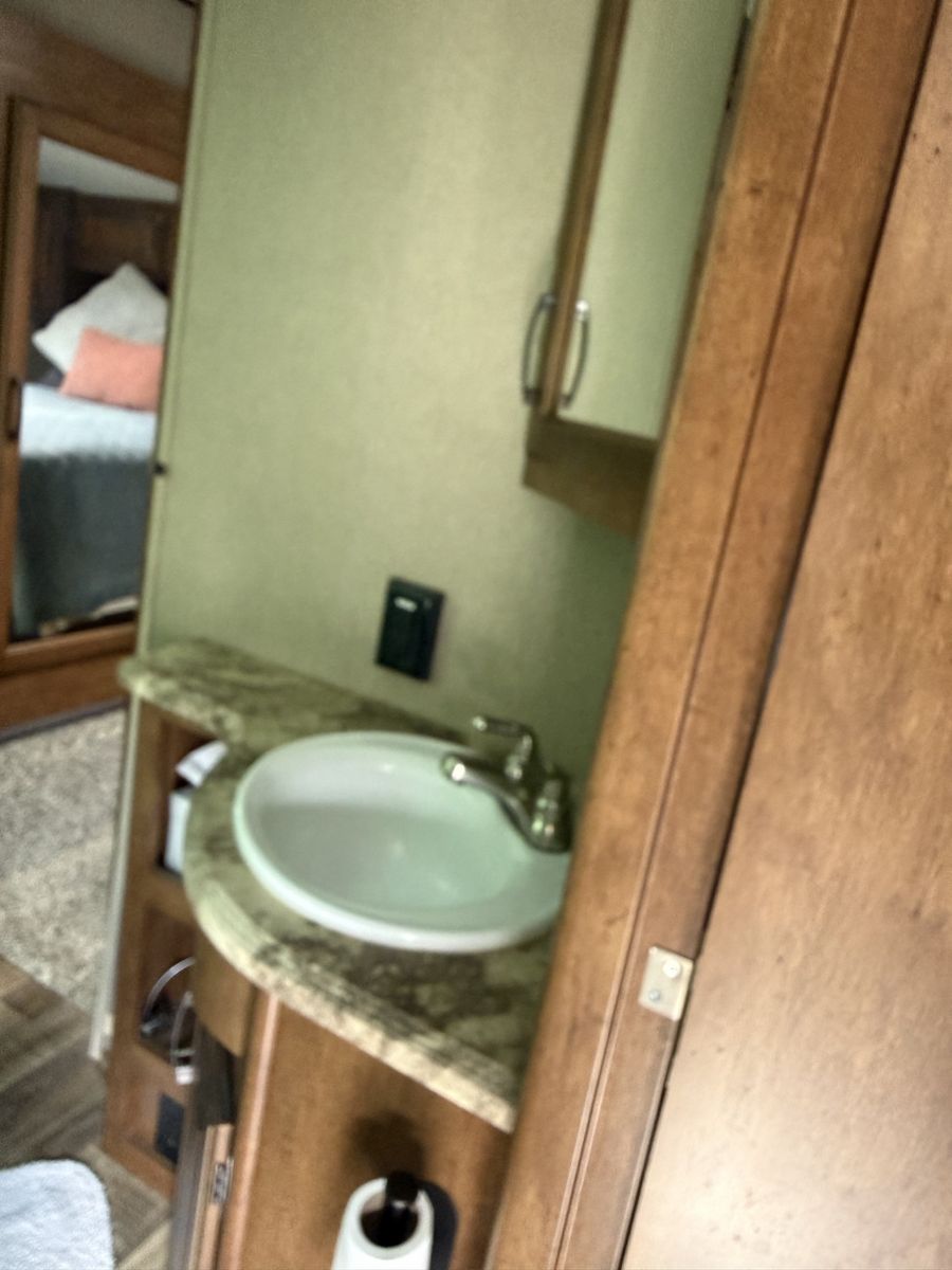 Main image 11