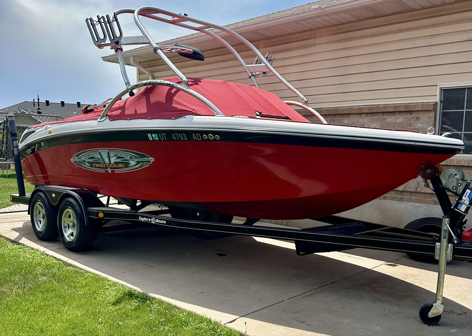 2005 air nautique sv211 limited new motor!