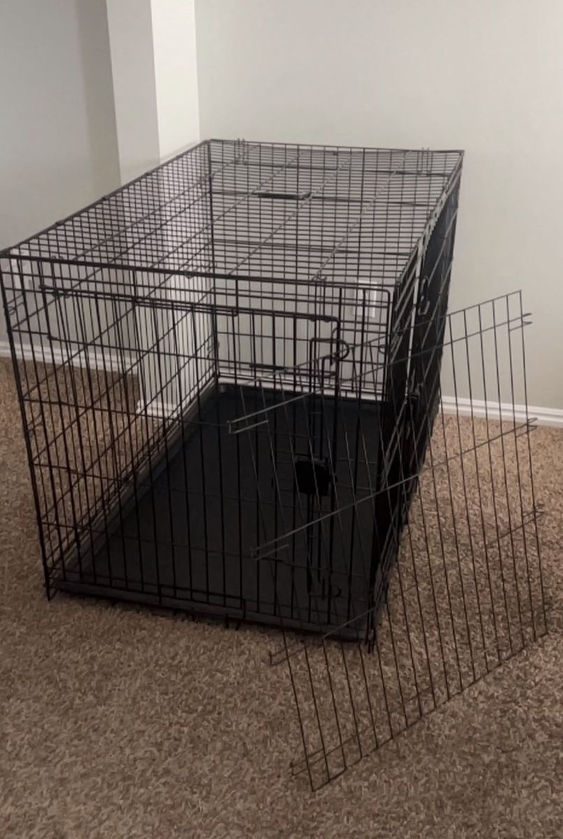 XXL Folding Metal Wire Dog Crate with Removable Pan Tray and Divider Panel