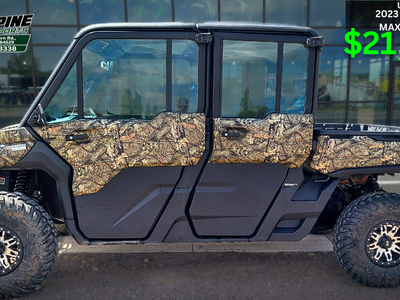 2023 Can-Am Defender Max LTD HD 10