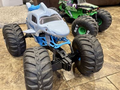 Mega Monster Jam Trucks