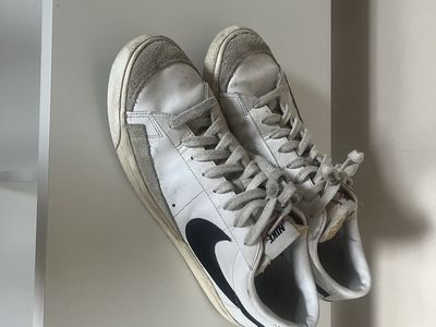 Nike Blazer Low '77 Vintage White Black Men's Sneaker - Leather Upper