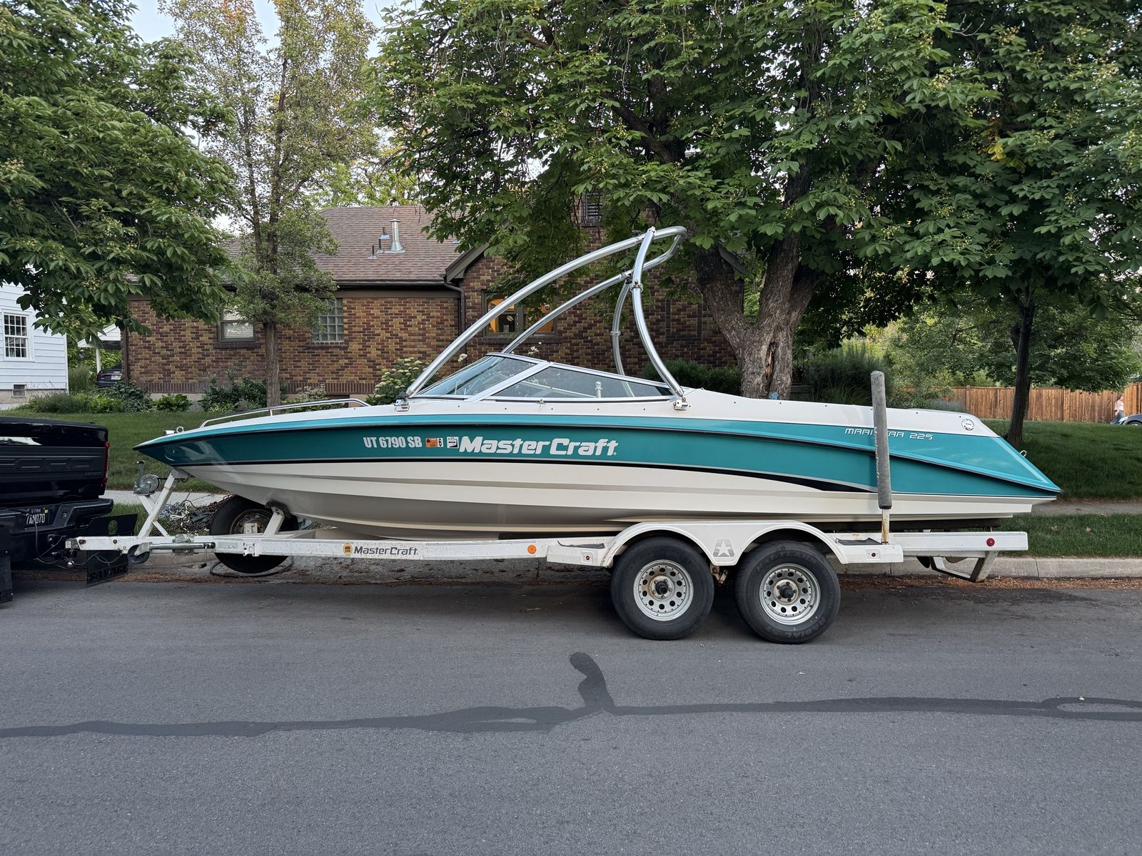 1993 Mastercraft Maristar 225
