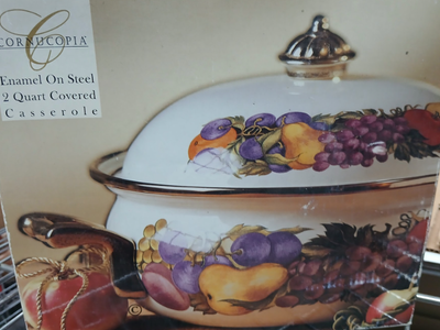 Cornucopia 2 Quart Enamel On Steel Covered Casserole with Fruit Design-Extra