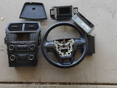 OEM 2017 Ford Explorer Interior Parts Lot - Steering Wheel, Dash Bezel, Stereo Module & Wiring Harnesses
