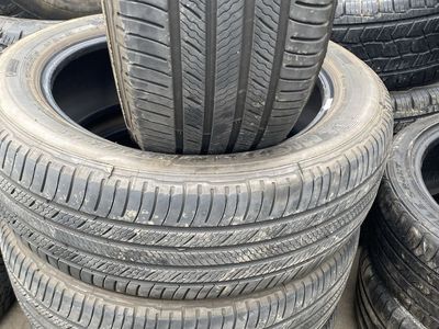 4 TIRES MICHELÍN P235-55-20 GOOD CONDITION FREE INSTAL BALANCE