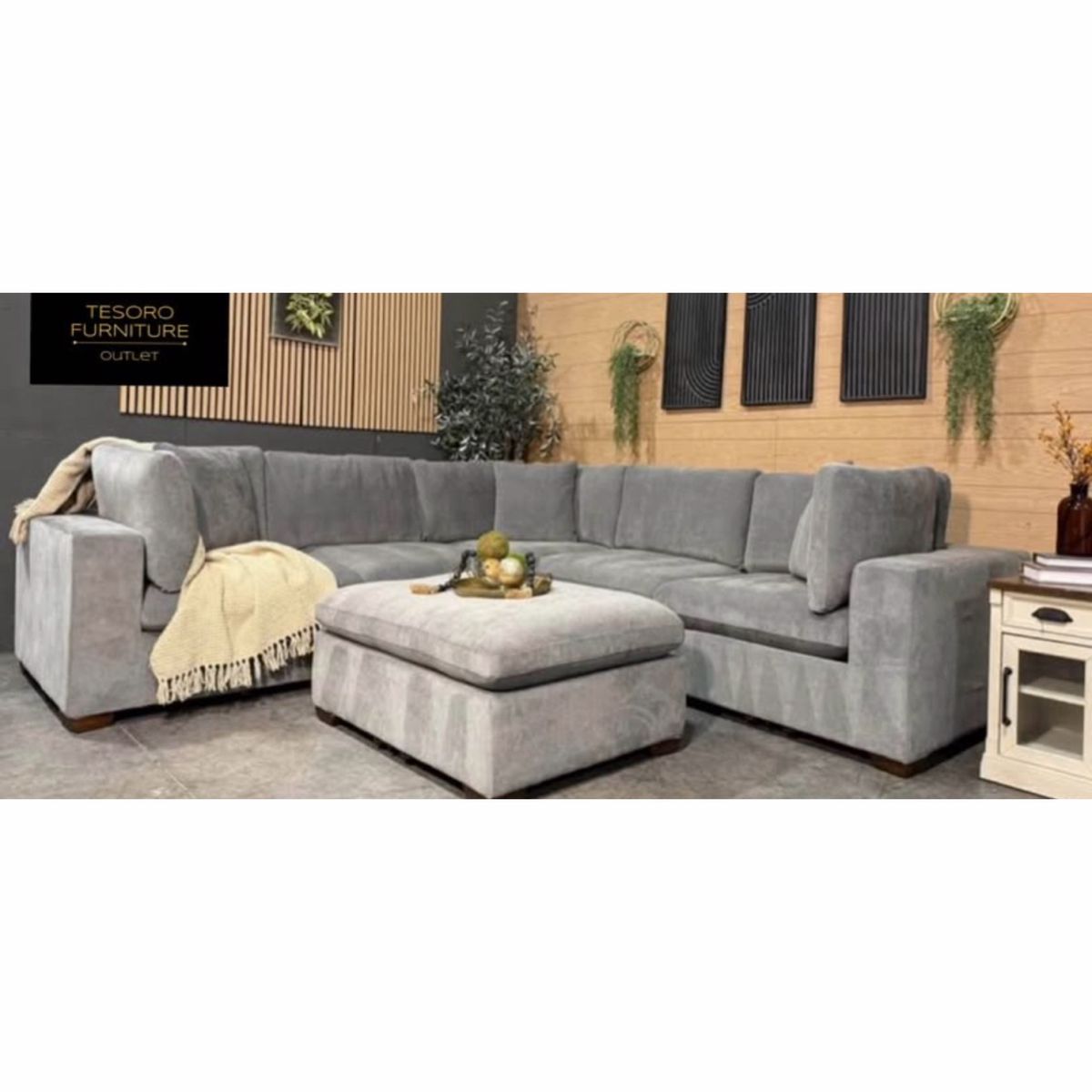 LOWELL MODULAR SECTIONAL WE OFFER DELIVERY 